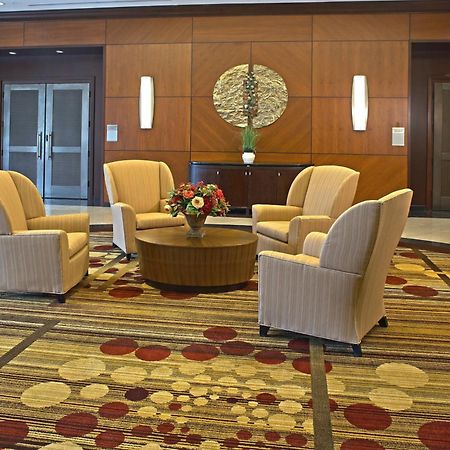 Courtyard By Marriott Hamilton Hotel Exterior photo